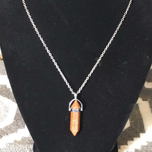 Sparkling Copper Tone Pillar Pendant Necklace NWT boutique - Picture 2 of 5